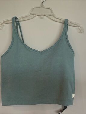 Vuori Halo NWT Performance Crop Tank in Shade Heather (Teal)